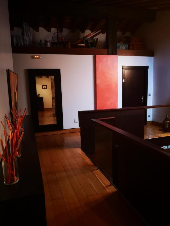 Posada Los Calderones Santillana del Mar Dış mekan fotoğraf