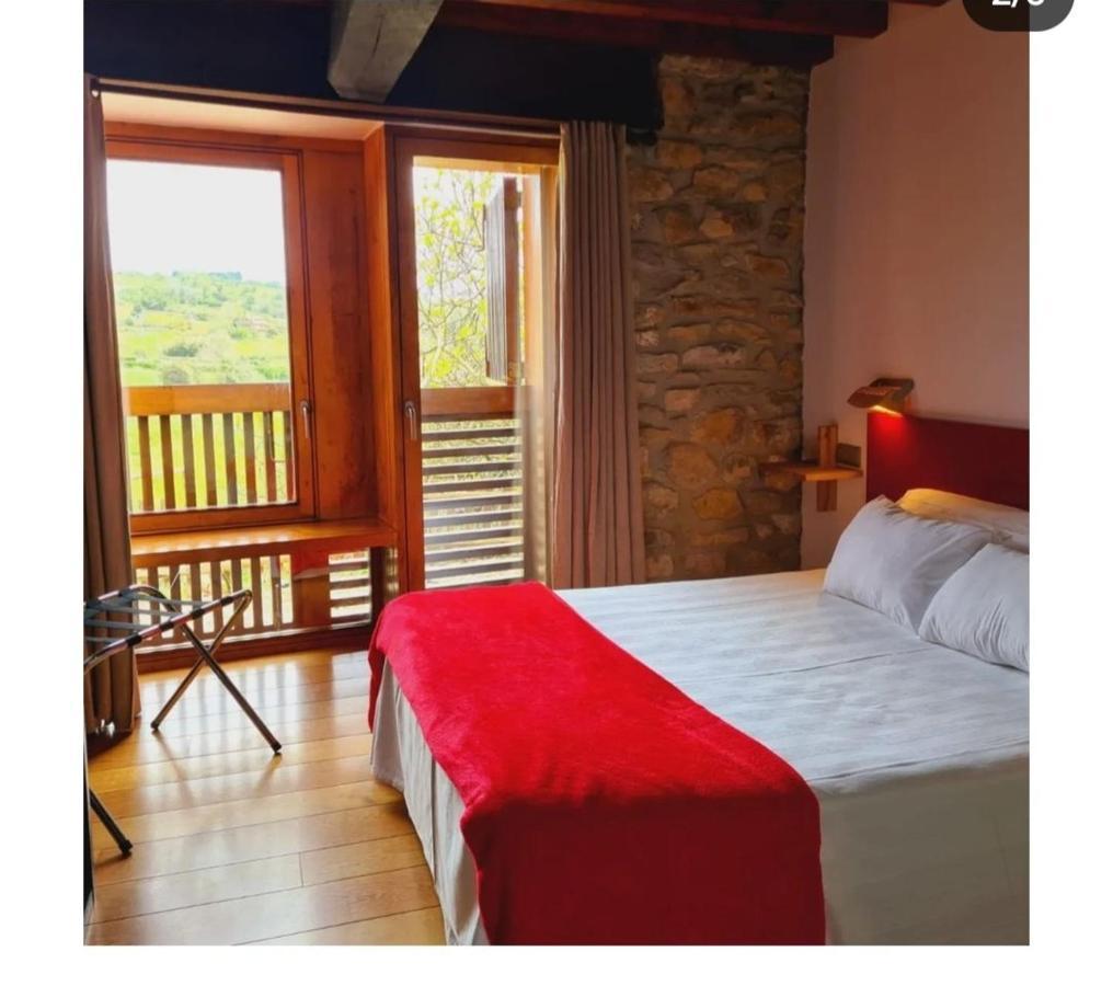 Posada Los Calderones Santillana del Mar Dış mekan fotoğraf
